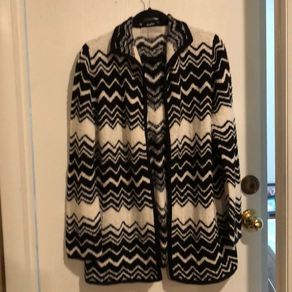 Cardigan sweater